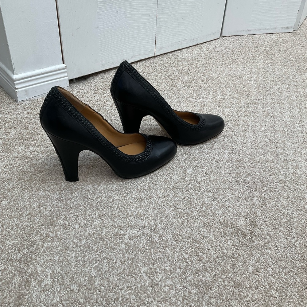 Nine West Black Classic Heels